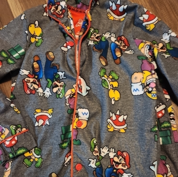 Nintendo Super Mario Brothers 2pc Flannel  Pajamas size 8 NWOT - Picture 3 of 4